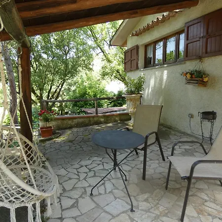 Scappo In Umbria, La Casa Nel Bosco * Amelia