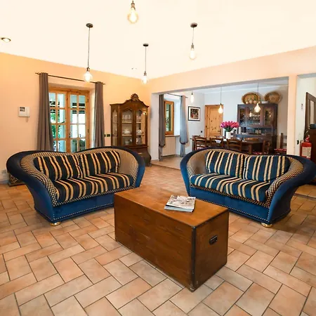 Scappo In Umbria, La Casa Nel Bosco *