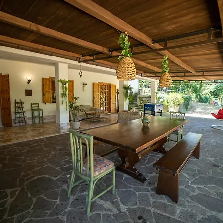 Scappo In Umbria, La Casa Nel Bosco * 阿米里亚