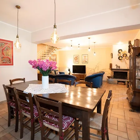 Villa Scappo In Umbria, La Casa Nel Bosco Amelia