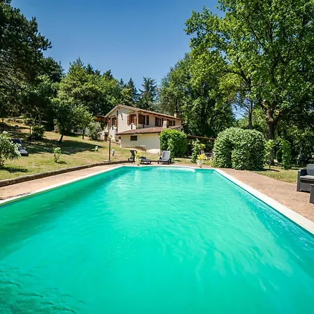 Scappo In Umbria, La Casa Nel Bosco Villa Amelia